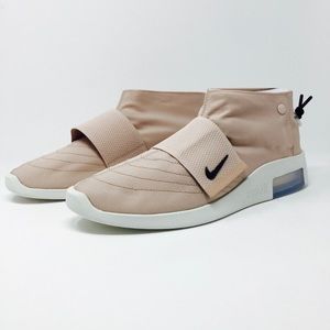 NIKE FEAR OF GOD MOC